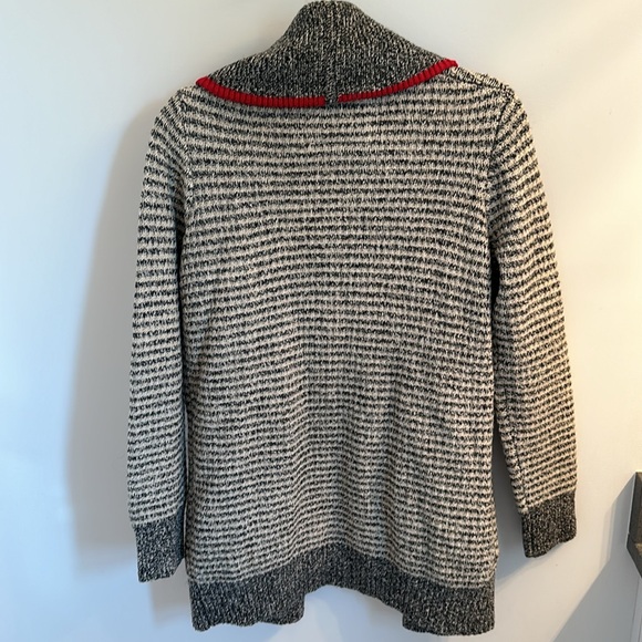 Roots Sweater - Picture 3 of 3